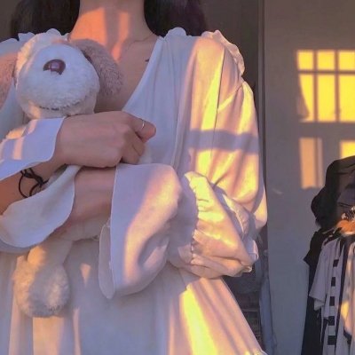 且以情深趁年华